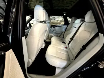 PORSCHE Macan S PASM PDLS STANDHEIZ APPROVED BIS 03 28