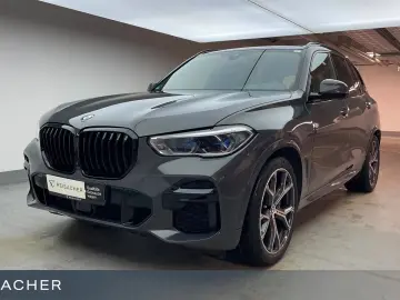 BMW X5 xDrive30d M-Sport Pano AHK Standhz Massage