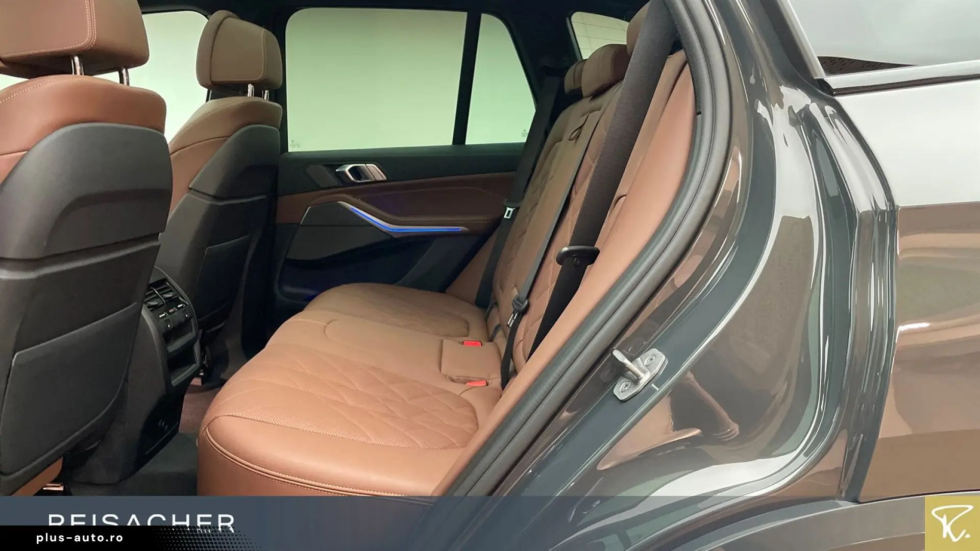 BMW X5 xDrive30d M-Sport Pano AHK Standhz Massage