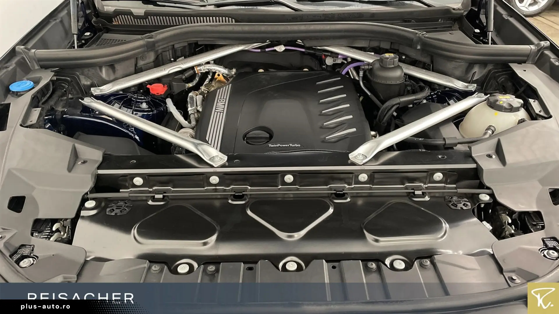 BMW X5 xDrive40d A M-Sport AHK LCPro HUD 360  22  LM