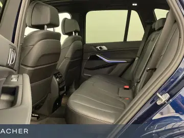 BMW X5 xDrive40d A M-Sport AHK LCPro HUD 360  22  LM