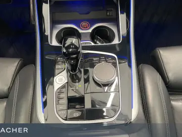 BMW X5 xDrive40d A M-Sport AHK LCPro HUD 360  22  LM