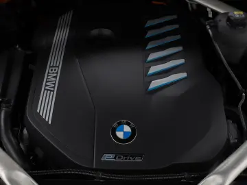 BMW X5 xD45e M Sport Panorama HUD HiFi DisKey 22Zoll