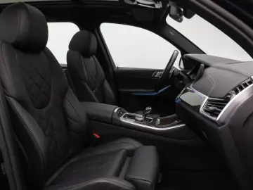 BMW X5 xD45e M Sport Panorama HUD HiFi DisKey 22Zoll
