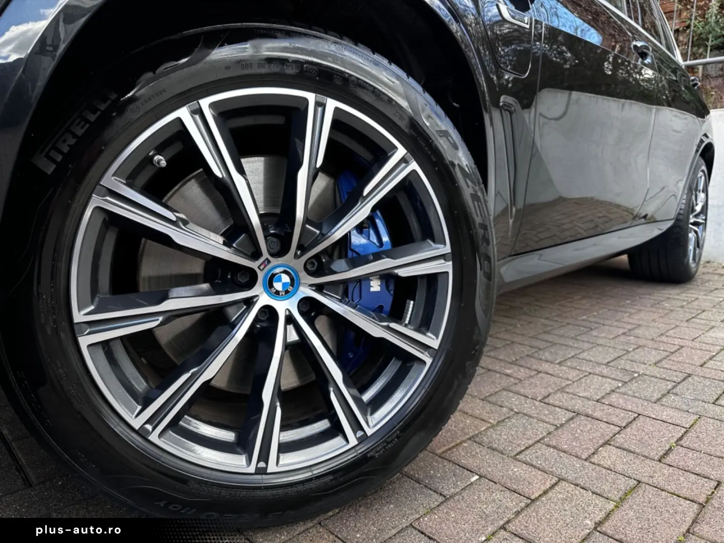 BMW X5 xDr45e M Sport PANO AHK AdapLED ACC H&K 360