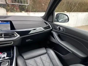 BMW X5 xDr45e M Sport PANO AHK AdapLED ACC H&K 360