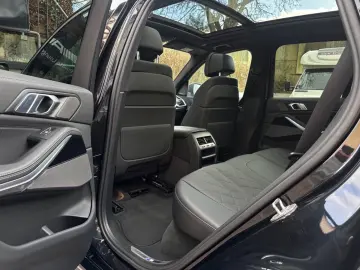 BMW X5 xDr45e M Sport PANO AHK AdapLED ACC H&K 360