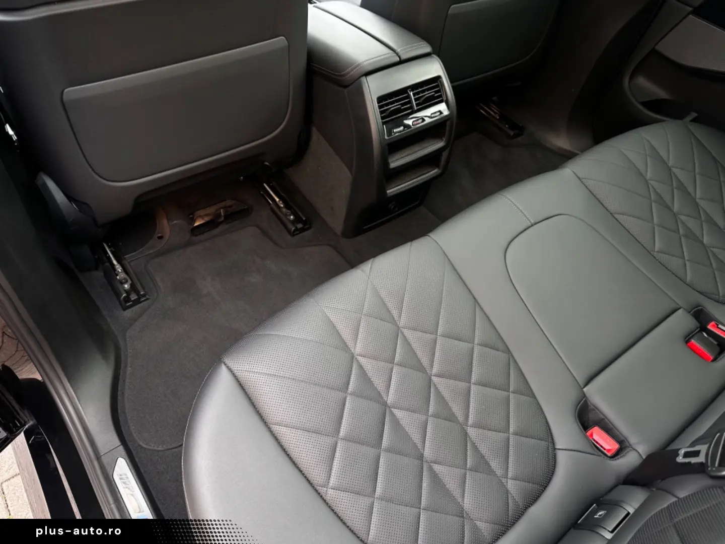 BMW X5 xDr45e M Sport PANO AHK AdapLED ACC H&K 360