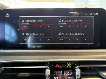 BMW X5 xDr.30d M SPORT PANO HUD LASER ACC KOMF BELÜF