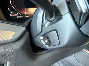 BMW X5 xDr.30d M SPORT PANO HUD LASER ACC KOMF BELÜF