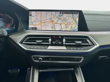 BMW X5 xDrive30d M Sportpaket Head-Up HiFi DAB WLAN