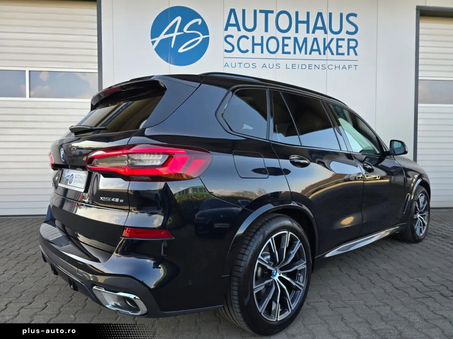 BMW X5 xDrive 45e M Sport MERINO Sky-Lounge HUD H&K