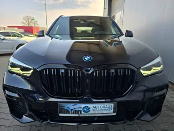 BMW X5 xDrive 45e M Sport MERINO Sky-Lounge HUD H&K