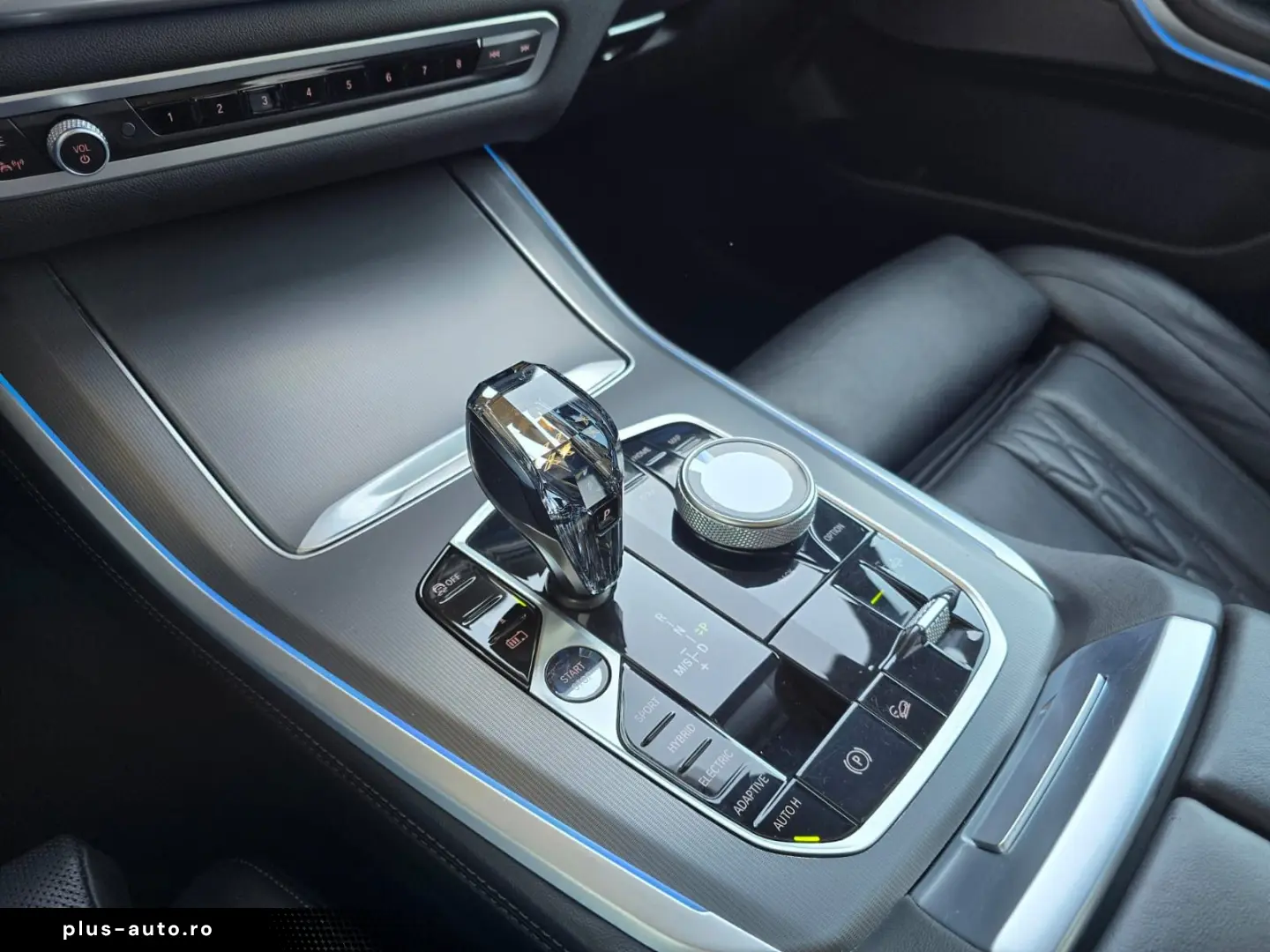 BMW X5 xDrive 45e M Sport MERINO Sky-Lounge HUD H&K