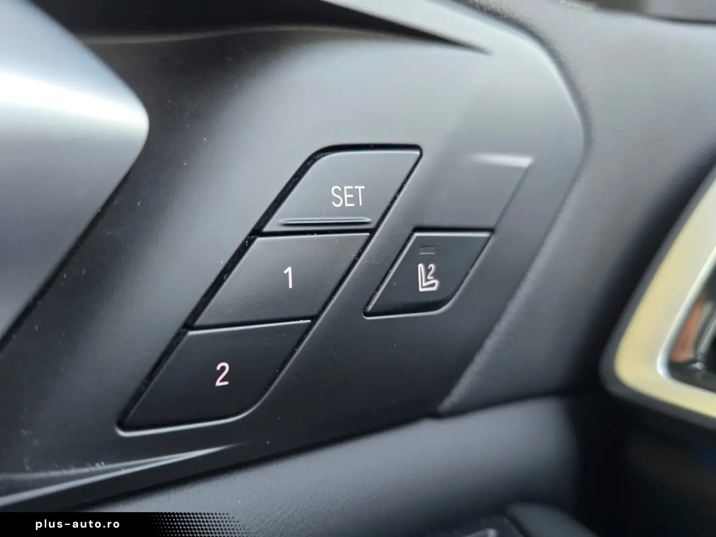 BMW X5 xDrive 45e M Sport MERINO Sky-Lounge HUD H&K