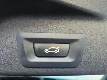 BMW X5 xDrive 45e M Sport MERINO Sky-Lounge HUD H&K