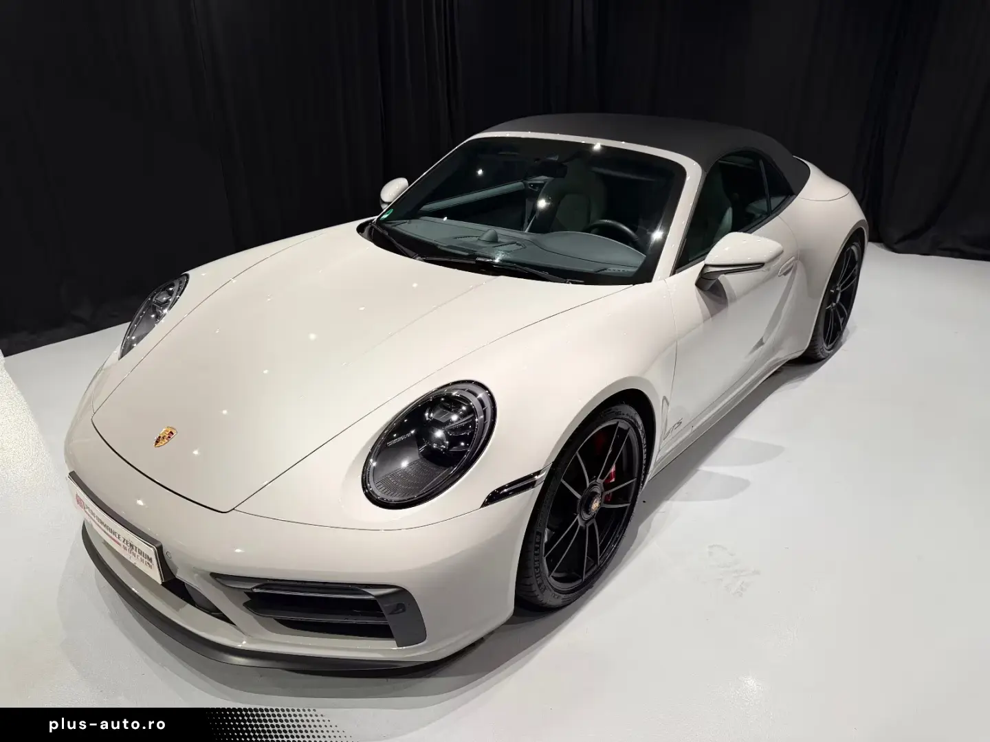 Porsche 992 911 992 CARRERA GTS CABRIO