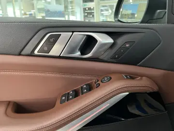 BMW X5 xDrive 30d A M Sport 20''LMR Pano H&hellip;