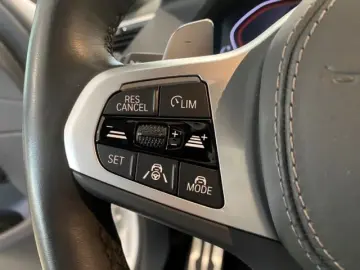 BMW X5 xDrive 30d M Sportpaket HUD Pano Navi Leder B