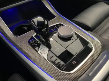 BMW X5 xDrive 30d M Sportpaket HUD Pano Navi Leder B