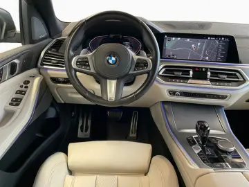 BMW X5 xDr 40d M SPORT PANO HUD LASER H K 360