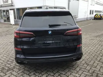 BMW X5 xDrive 45e M Sportpaket HUD Luftfederung  Pan