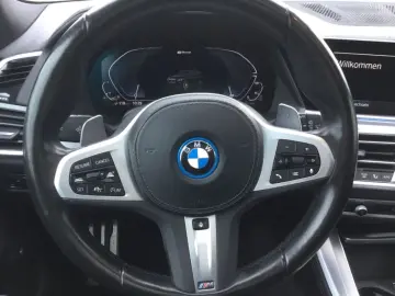 BMW X5 xDrive 45e M Sportpaket HUD Luftfederung  Pan