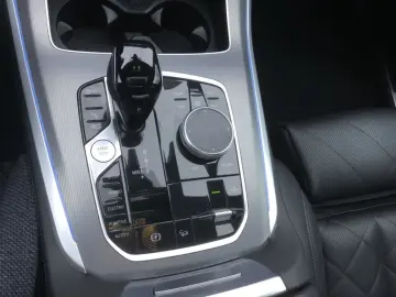 BMW X5 xDrive 45e M Sportpaket HUD Luftfederung  Pan