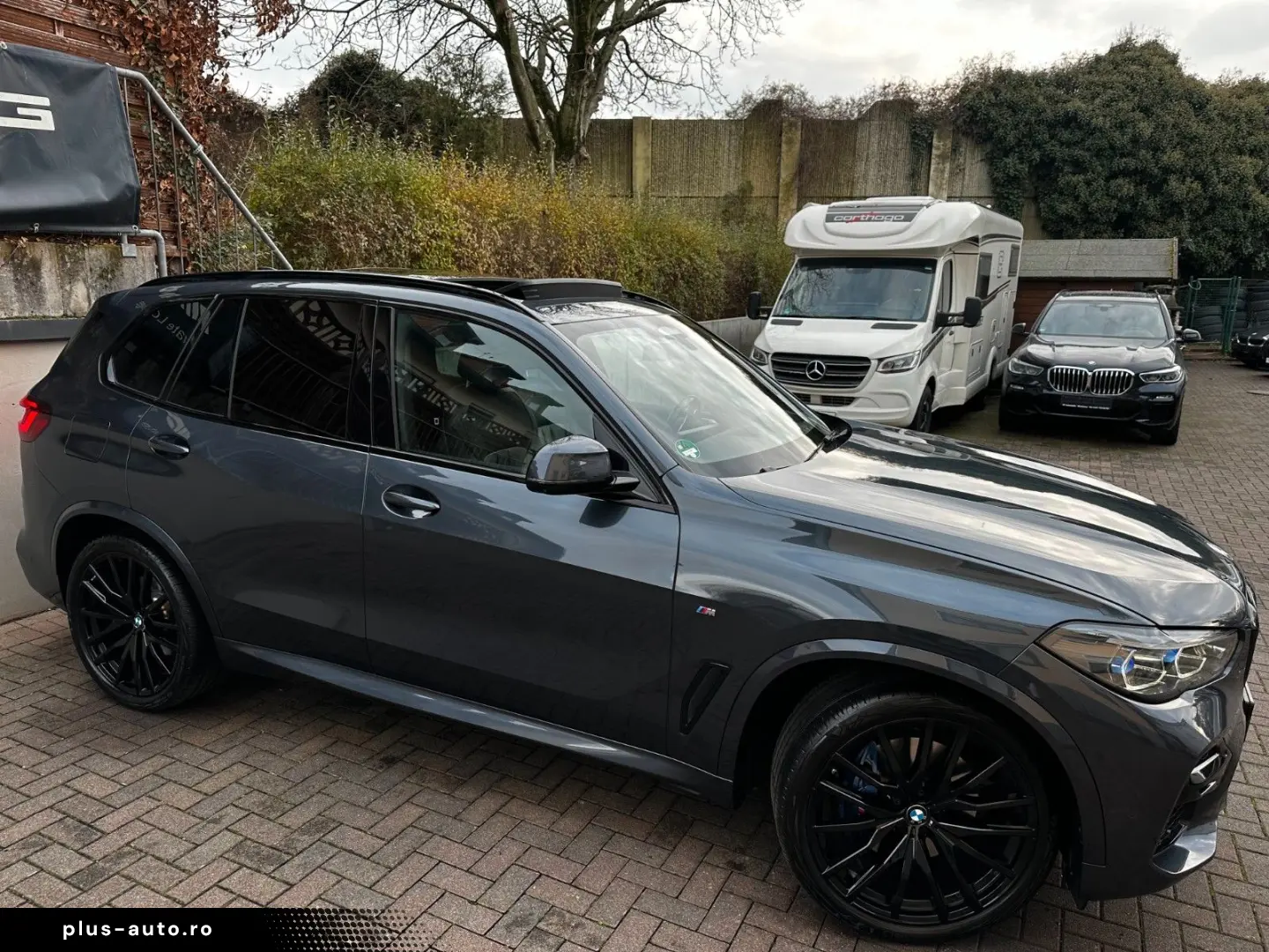 BMW X5 xDr30d M Sport PANO 2Achs AHK Laser HiFi 360