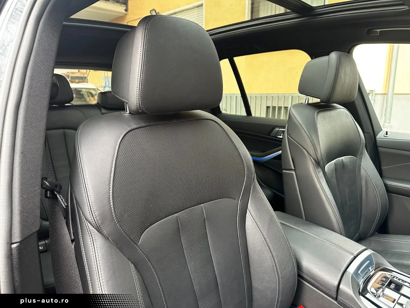 BMW X5 xDr30d M Sport PANO 2Achs AHK Laser HiFi 360