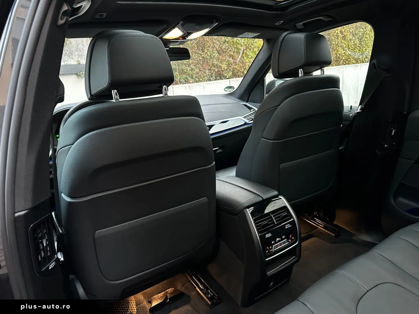 BMW X5 xDr30d M Sport PANO 2Achs AHK Laser HiFi 360