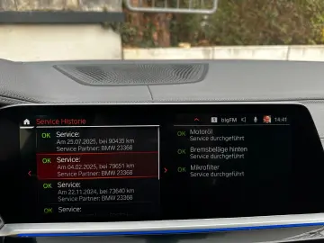 BMW X5 xDr30d M Sport PANO 2Achs AHK Laser HiFi 360