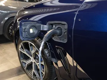 BMW X5 xDrive45e M Sportpaket Head-Up HiFi DAB WLAN