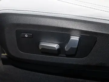 BMW X5 xDrive45e M Sportpaket Head-Up HiFi DAB WLAN