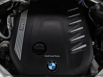 BMW X5 xD40d M Sport Laser HUD DAB AHK Panorama Komf