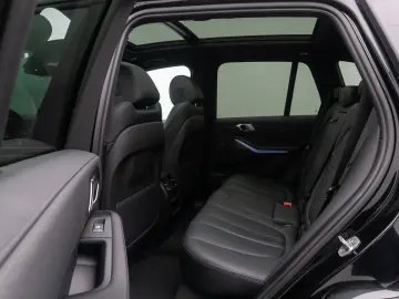 BMW X5 xD40d M Sport Laser HUD DAB AHK Panorama Komf