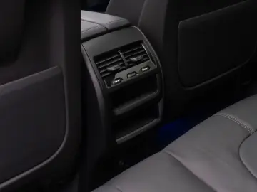 BMW X5 xD40d M Sport Laser HUD DAB AHK Panorama Komf