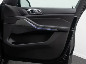 BMW X5 xD40d M Sport Laser HUD DAB AHK Panorama Komf