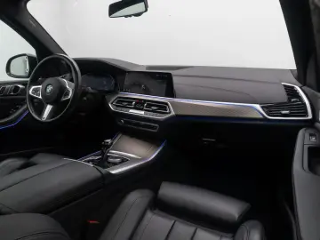 BMW X5 xD40d M Sport Laser HUD DAB AHK Panorama Komf