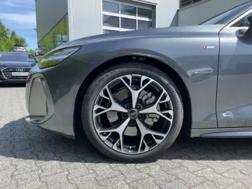 AUDI A6 Avant TDI quattro 150 kW LUFT PANO B&O