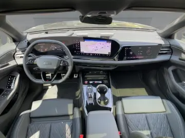 AUDI A6 Avant TDI quattro 150 kW LUFT PANO B&O