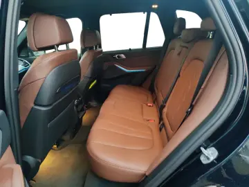 BMW X5 xDrive45e M-Sport Pano Sky Lounge HUD AHK