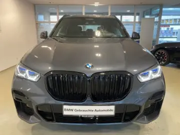 BMW X5 xDrive 30d M Sportpaket HUD StandHZG AHK Pano