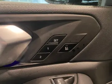 BMW X5 xDrive 30d M Sportpaket HUD StandHZG AHK Pano