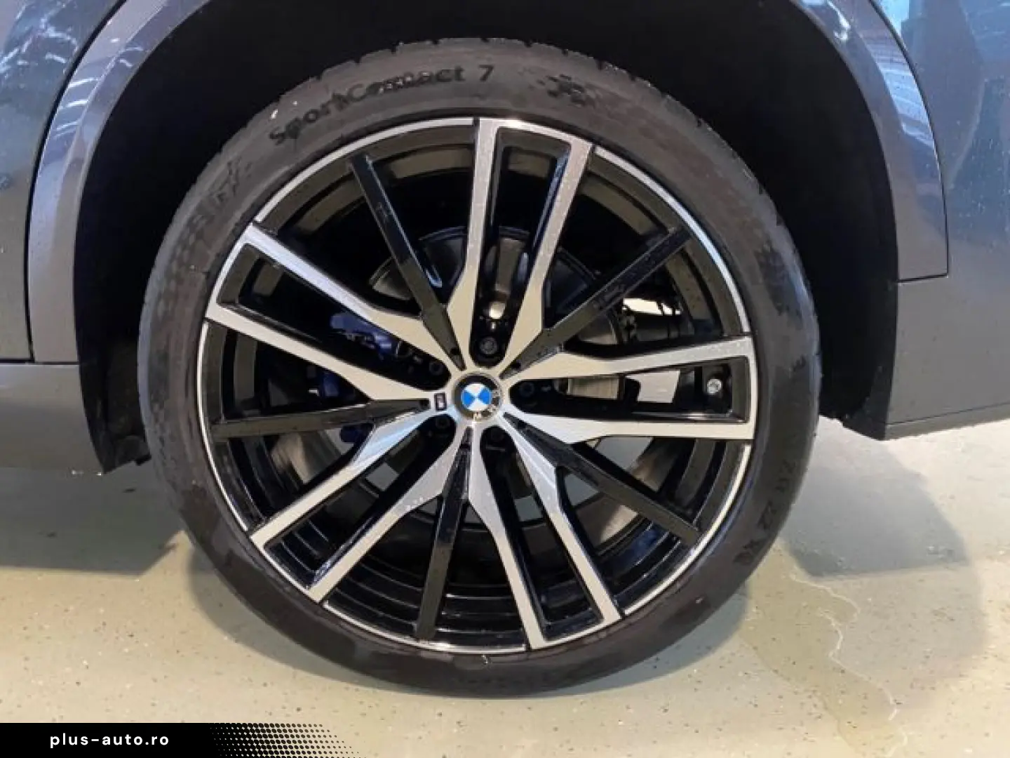 BMW X5 xDrive 30d M Sportpaket HUD StandHZG AHK Pano