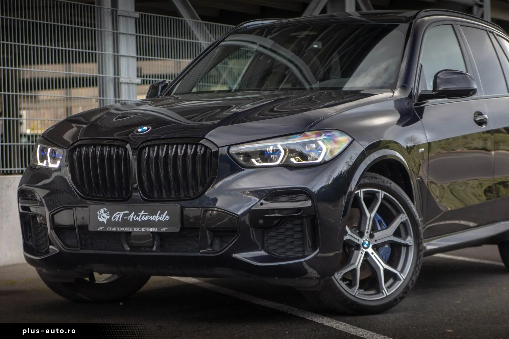BMW X5 xDrive 30d M Sport PANO HUD HA-Lenkung AHK