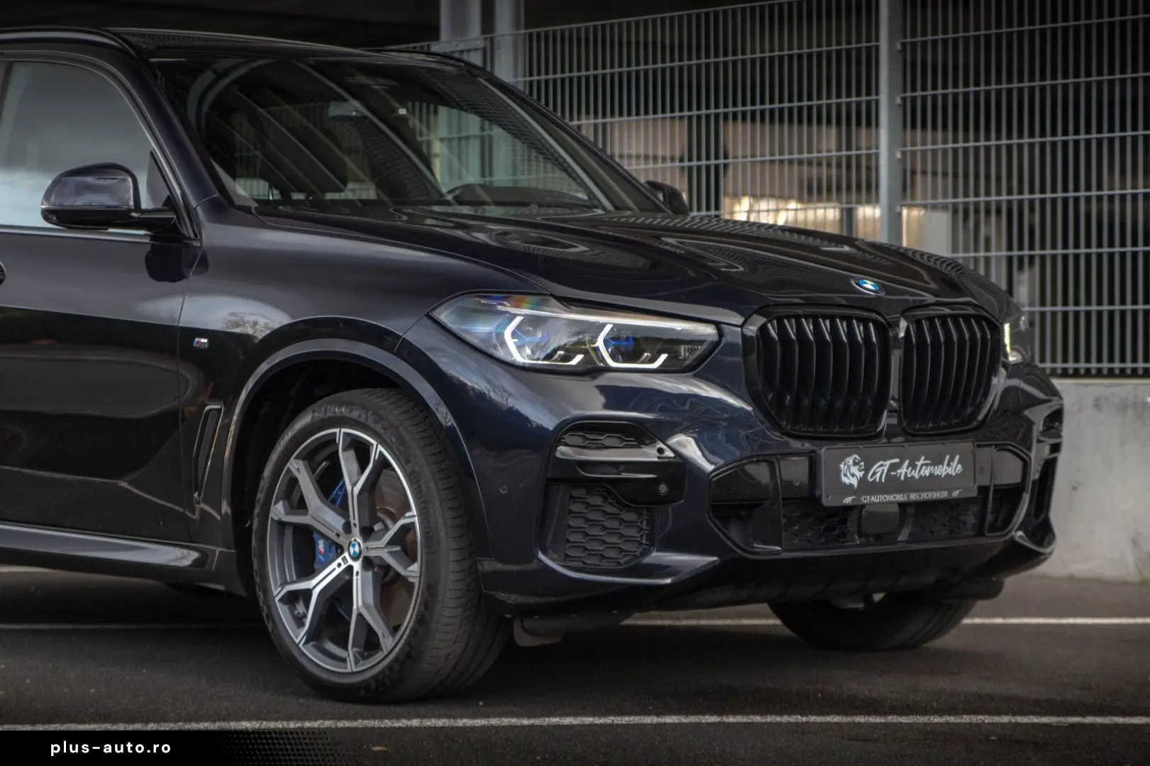 BMW X5 xDrive 30d M Sport PANO HUD HA-Lenkung AHK