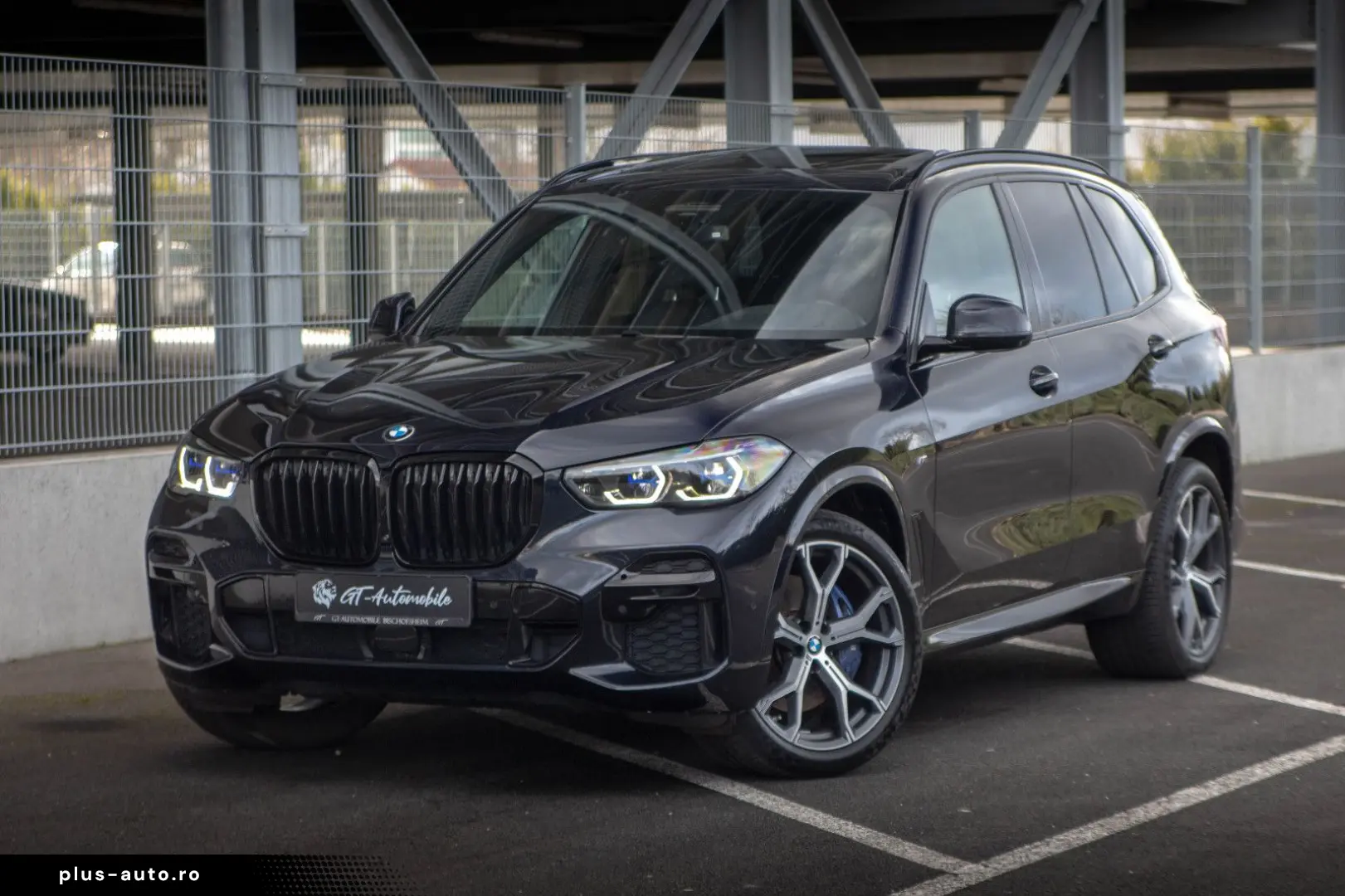 BMW X5 xDrive 30d M Sport PANO HUD HA-Lenkung AHK
