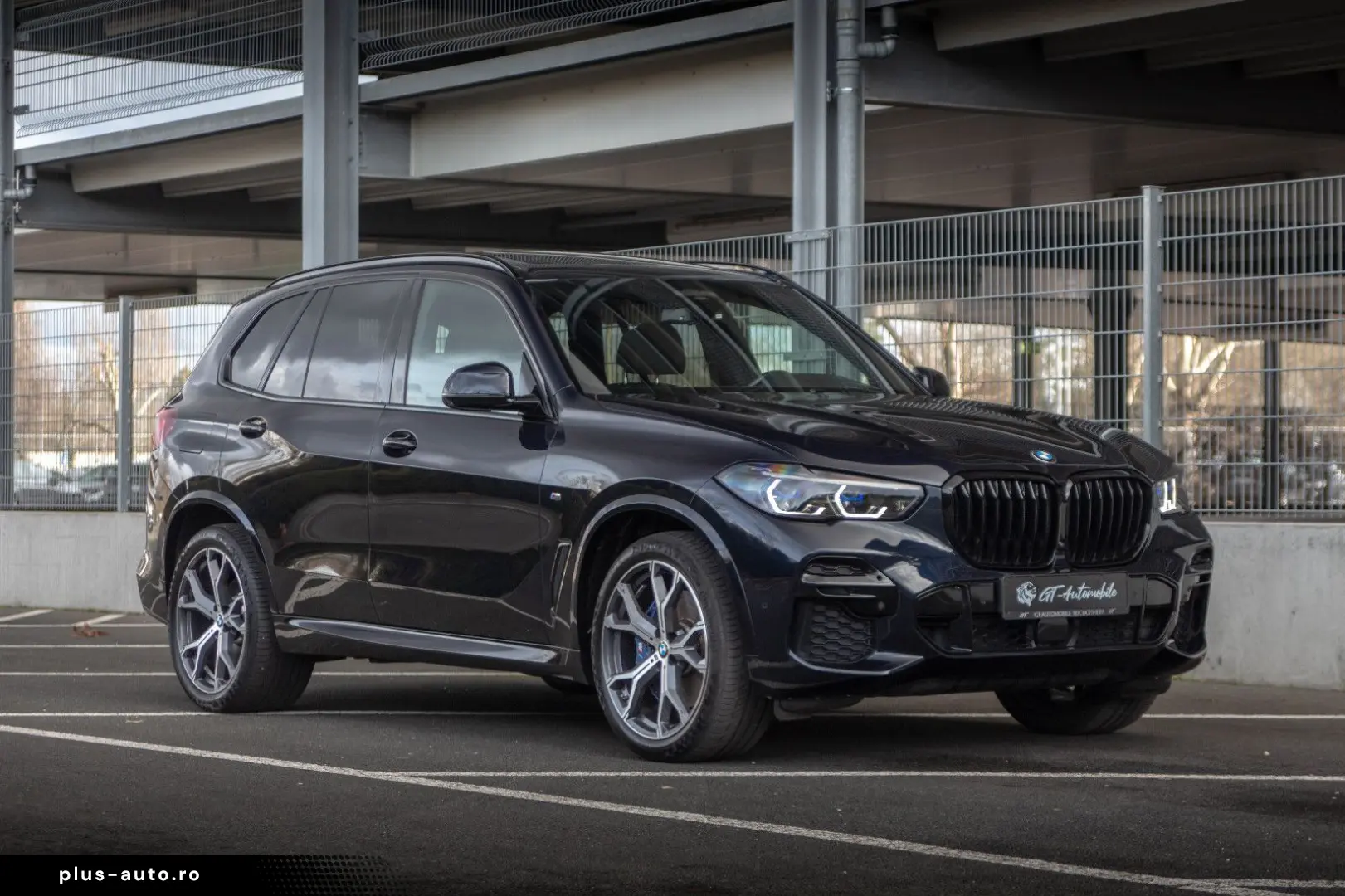 BMW X5 xDrive 30d M Sport PANO HUD HA-Lenkung AHK