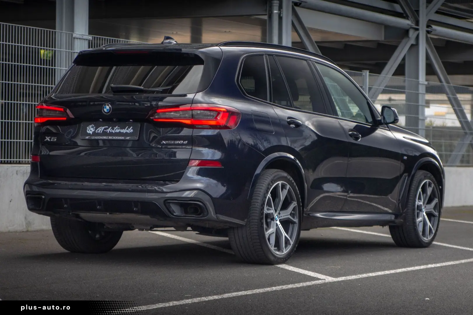 BMW X5 xDrive 30d M Sport PANO HUD HA-Lenkung AHK